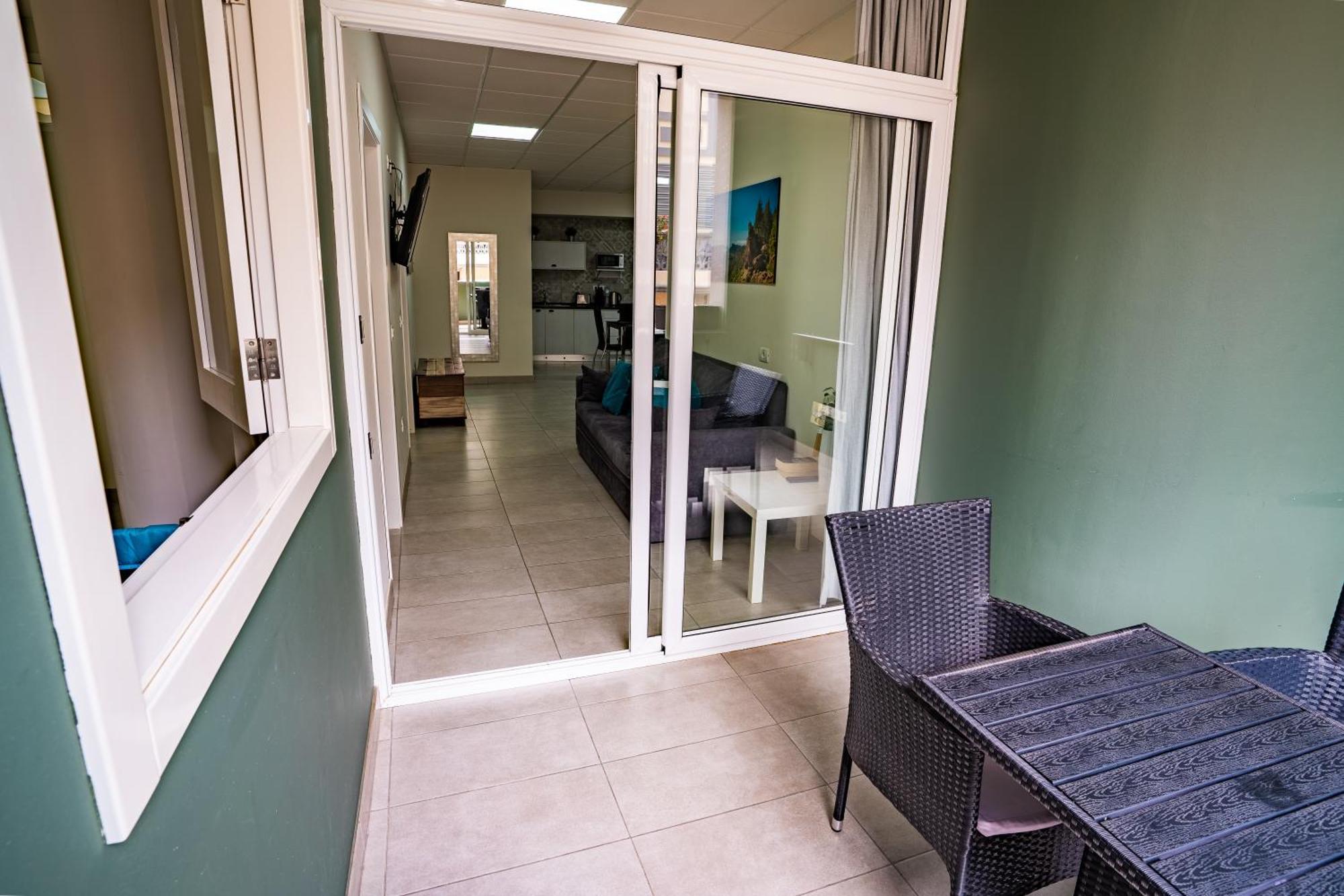 El Puente Holiday Home I- Airport 8,1K Ingenio Ngoại thất bức ảnh